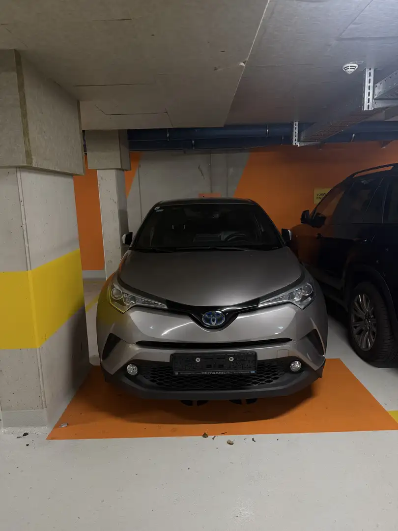 Toyota C-HR 1,8 Hybrid C-HIC CVT - 1
