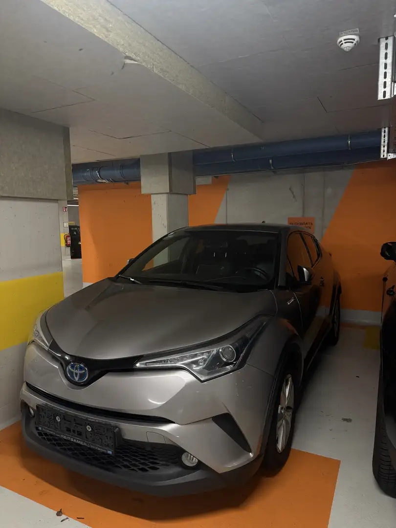 Toyota C-HR 1,8 Hybrid C-HIC CVT - 2