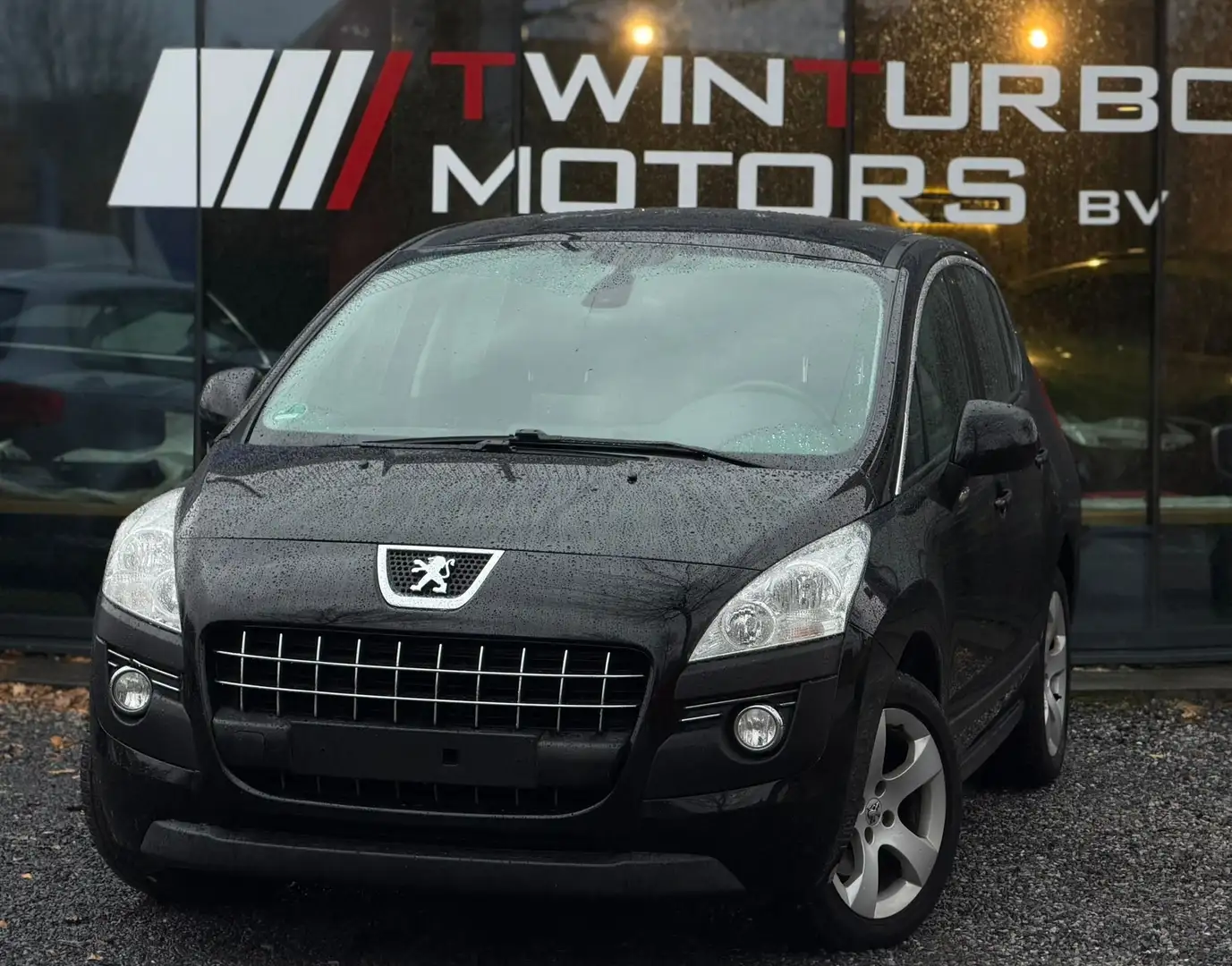 Peugeot 3008 3008 155 THP Automatik Premium Zwart - 1