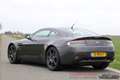 Aston Martin Vantage V8 Manual Gris - thumbnail 31