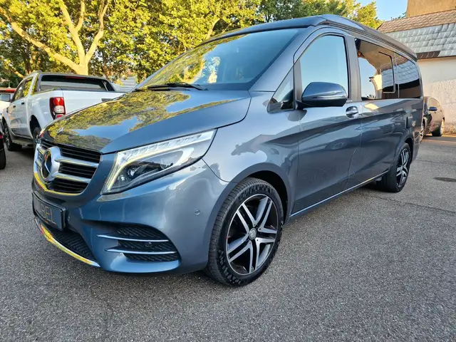 Mercedes-Benz V 250
