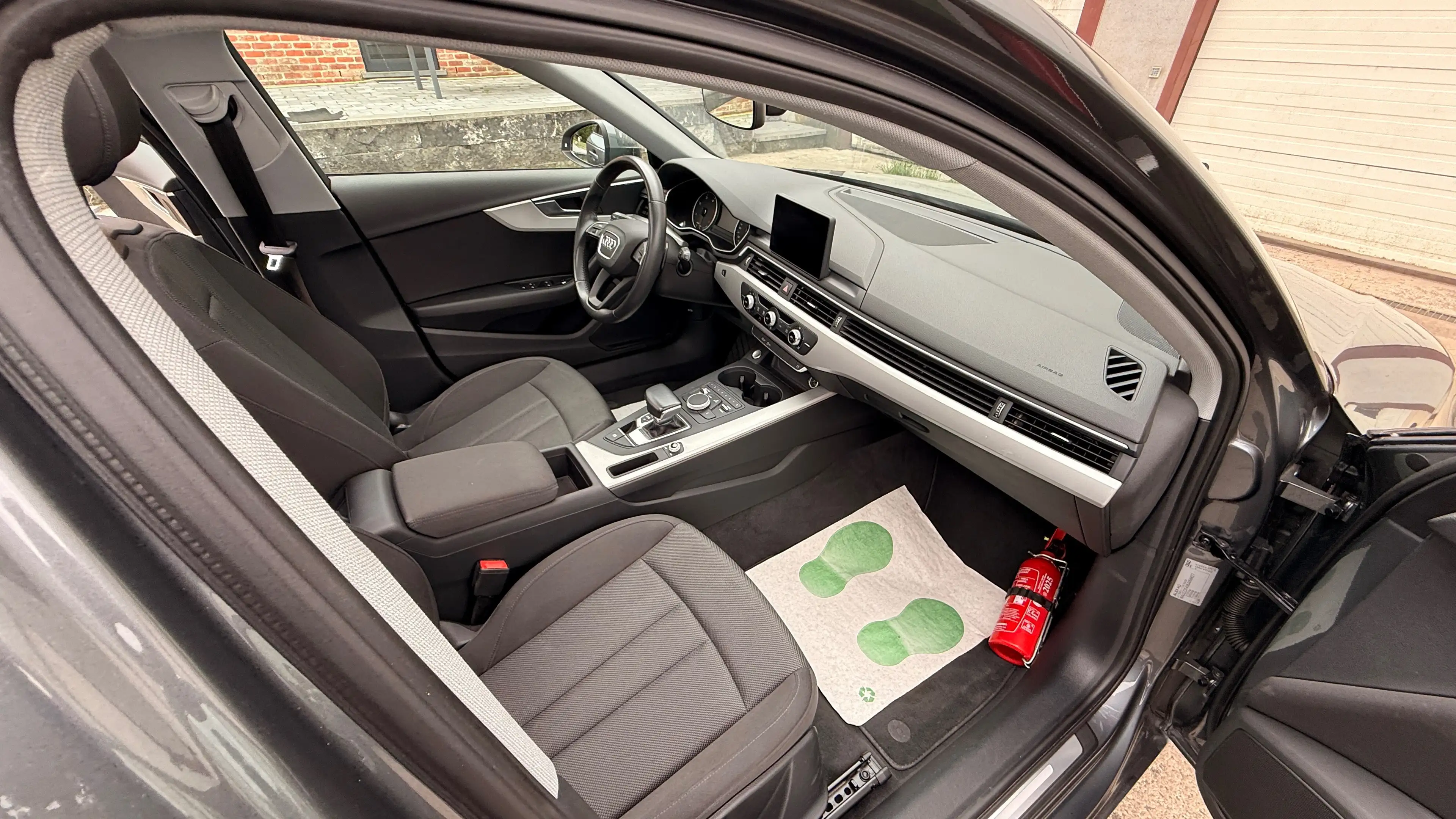 Audi A4 A4 Avant 35 TDi Bus.Edit. Design S tron.(EU6d-T.) — photo 11
