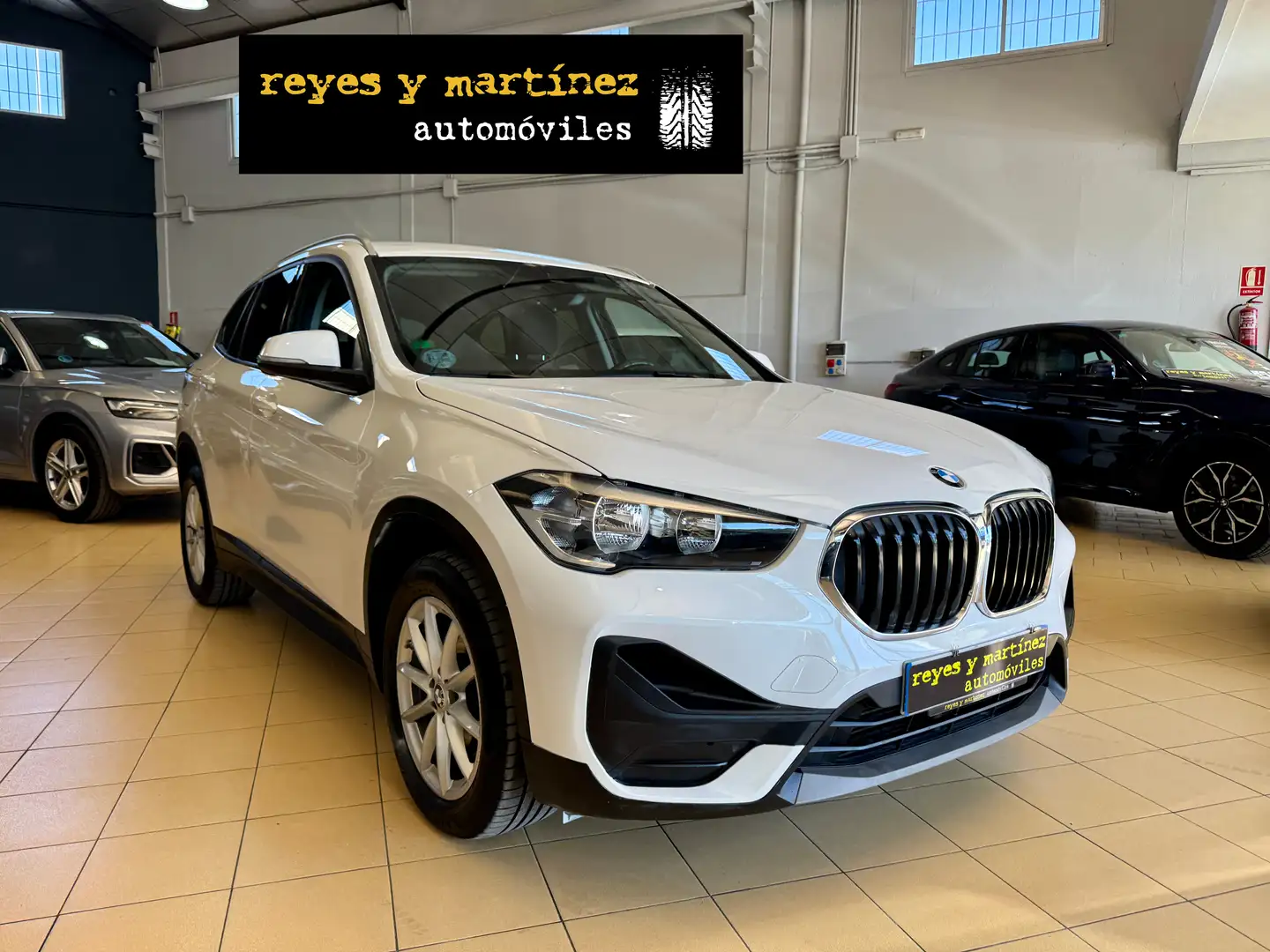 BMW X1 sDrive 18dA Blanco - 2