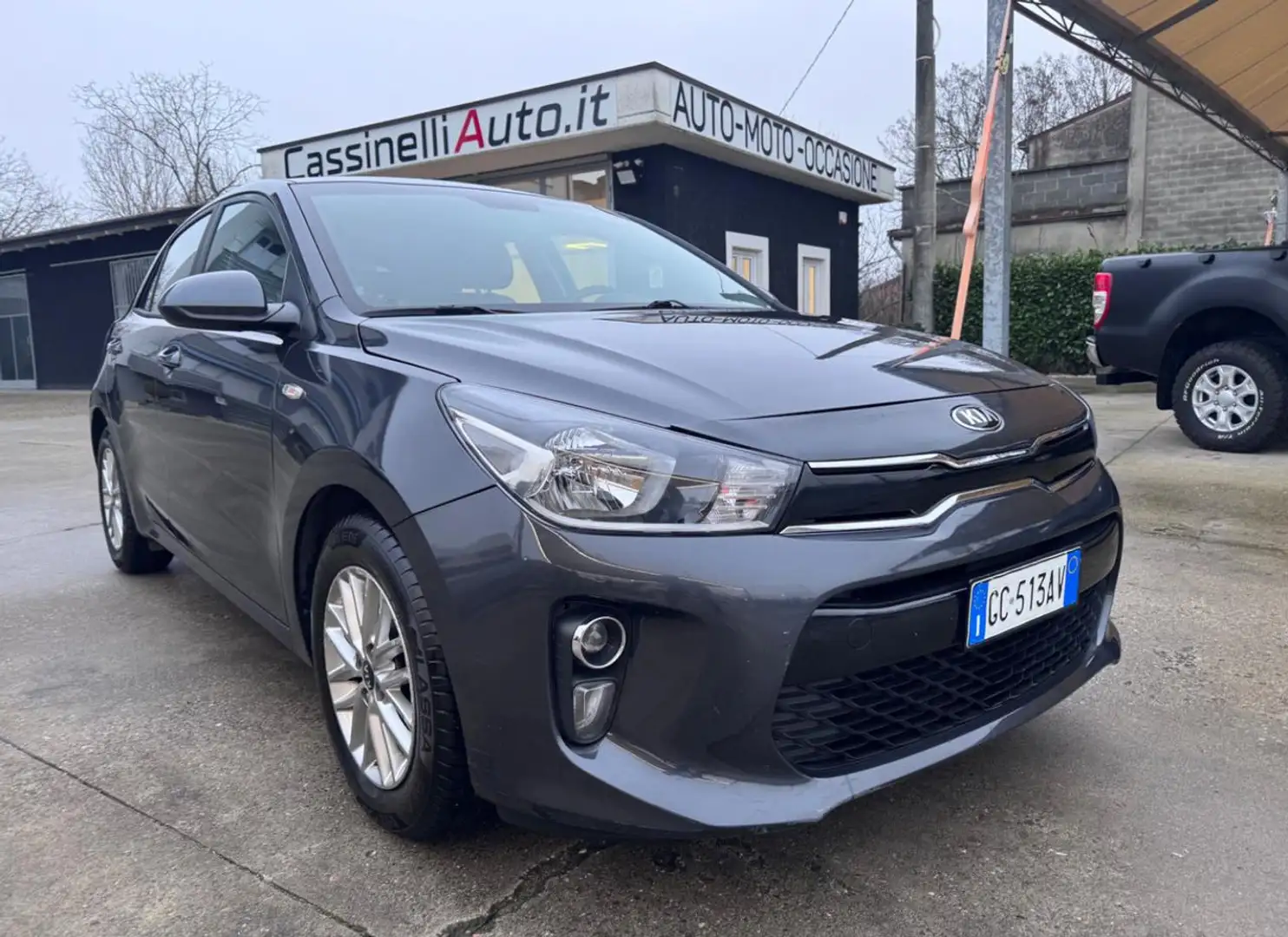 Kia Rio 1.2 MPi GPL Evolution Gris - 2