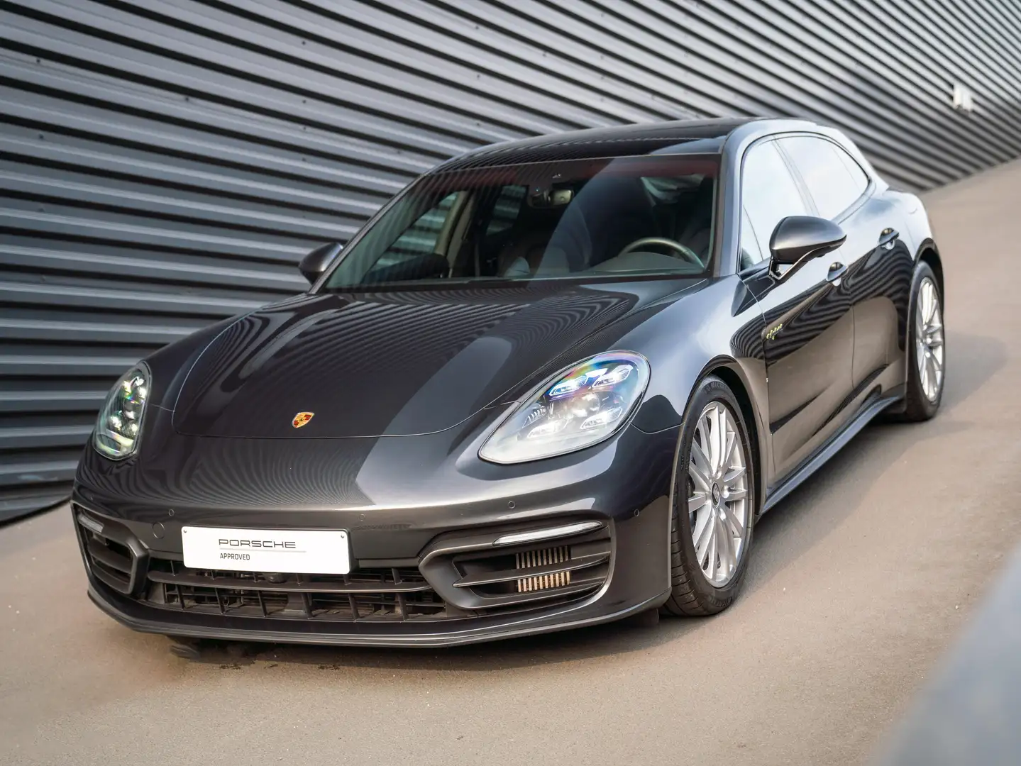Porsche Panamera 4 E-Hybrid Sport Turismo Platinum Edition Gris - 1