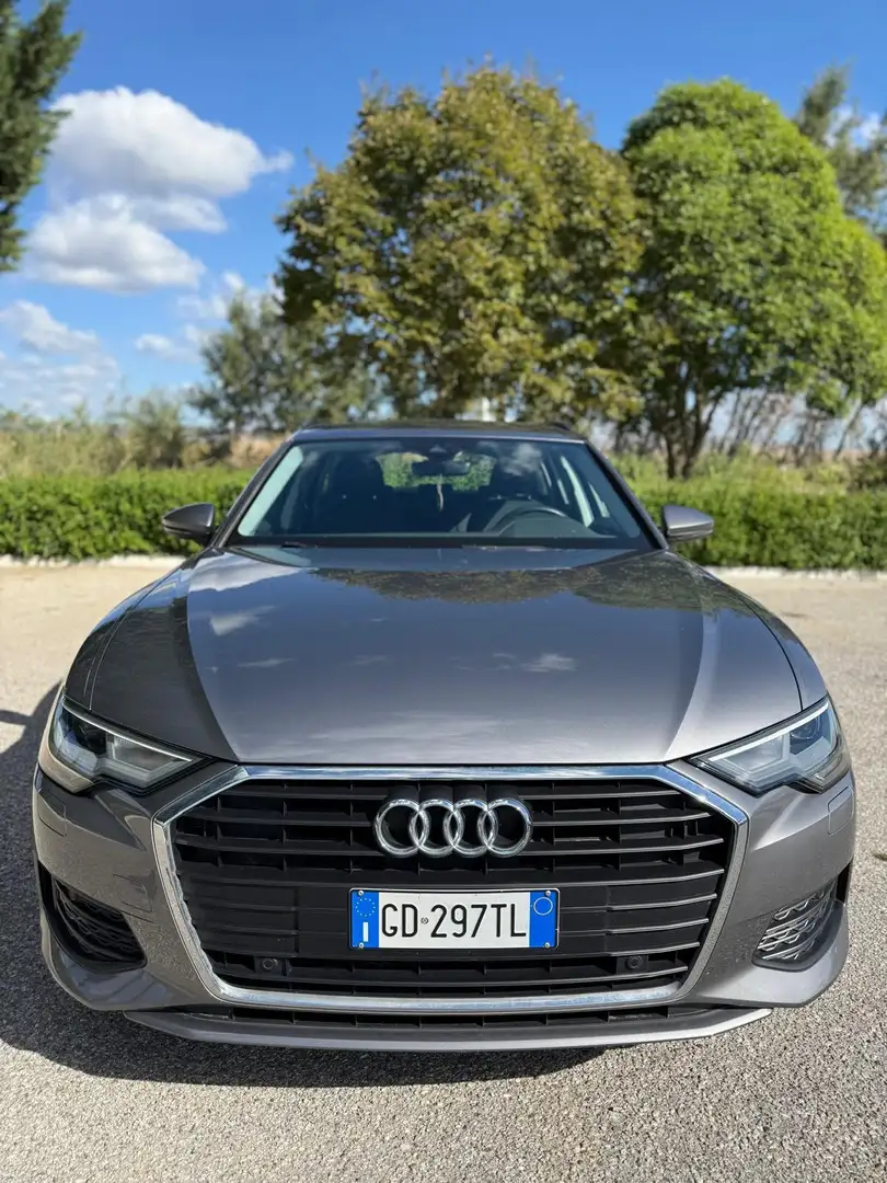 Audi A6 Avant 40 2.0 tdi mhev Business s-tronic Grigio - 2