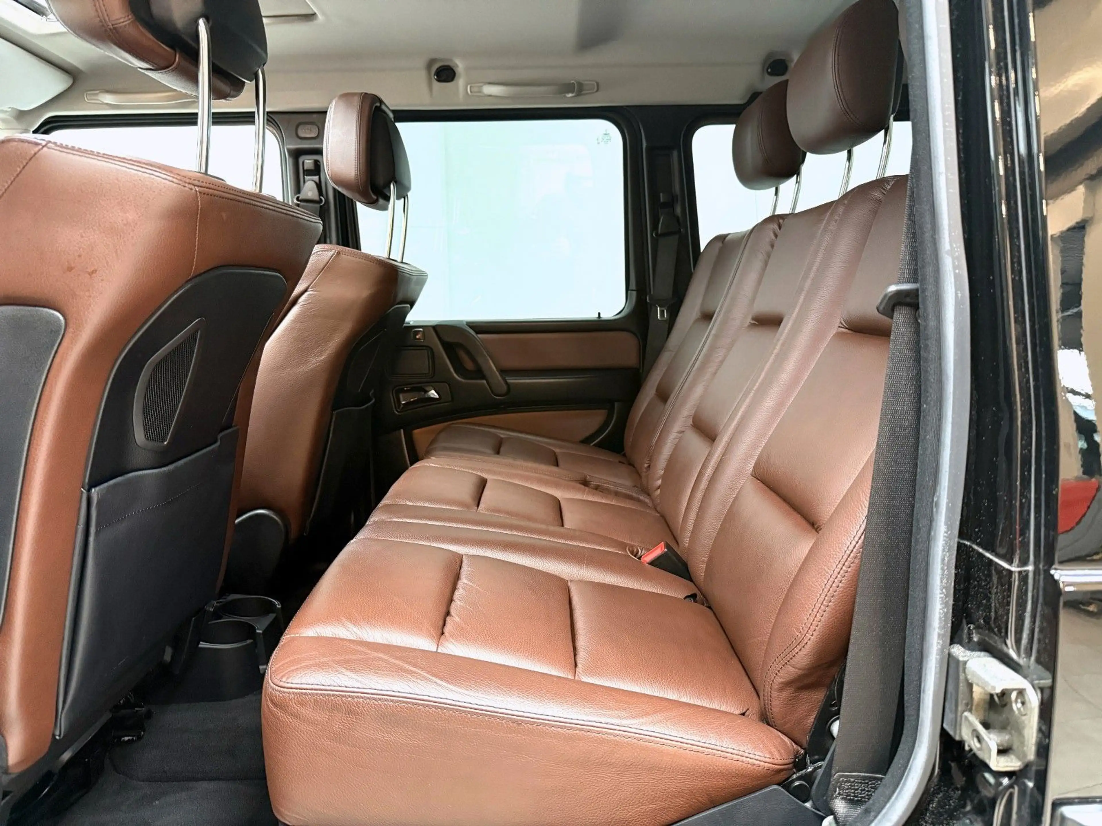 Mercedes-Benz G 350 d / AMG / S-DACH / MEMORY / AHK / BI-XENON — photo 13