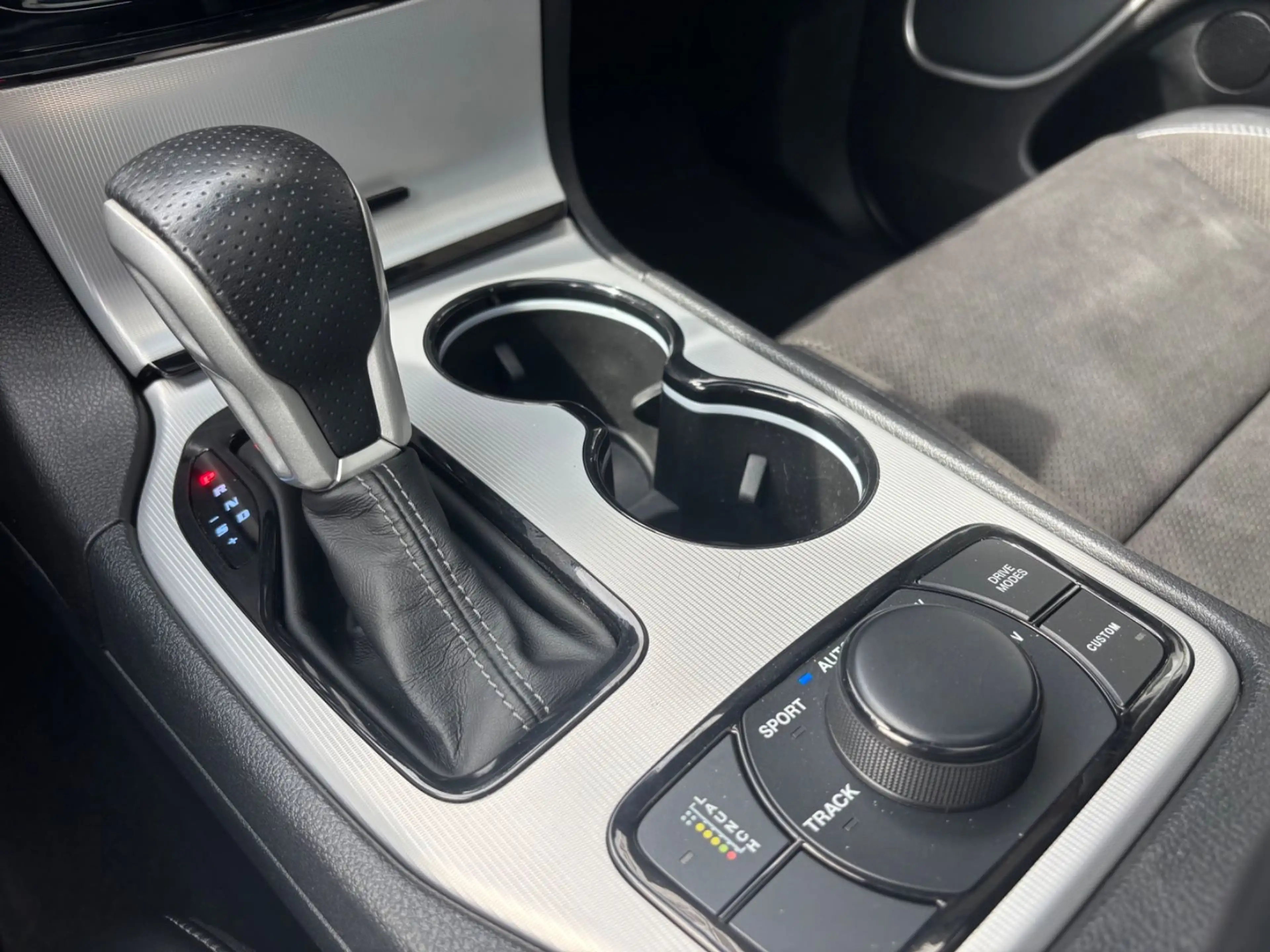 Jeep Grand Cherokee Trackhawk Unfallfrei EU-Modell — photo 15