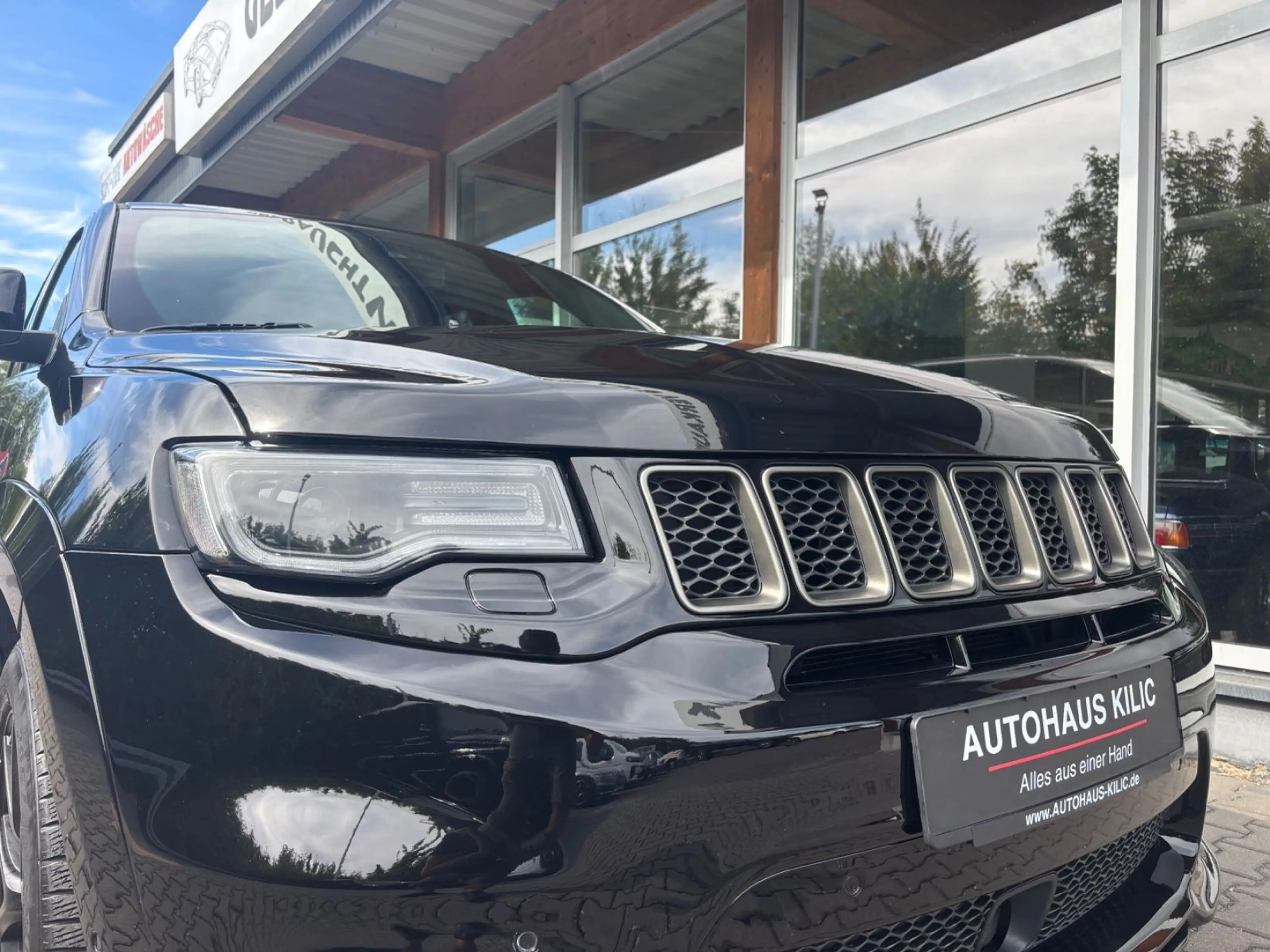 Jeep Grand Cherokee Trackhawk Unfallfrei EU-Modell — photo 24