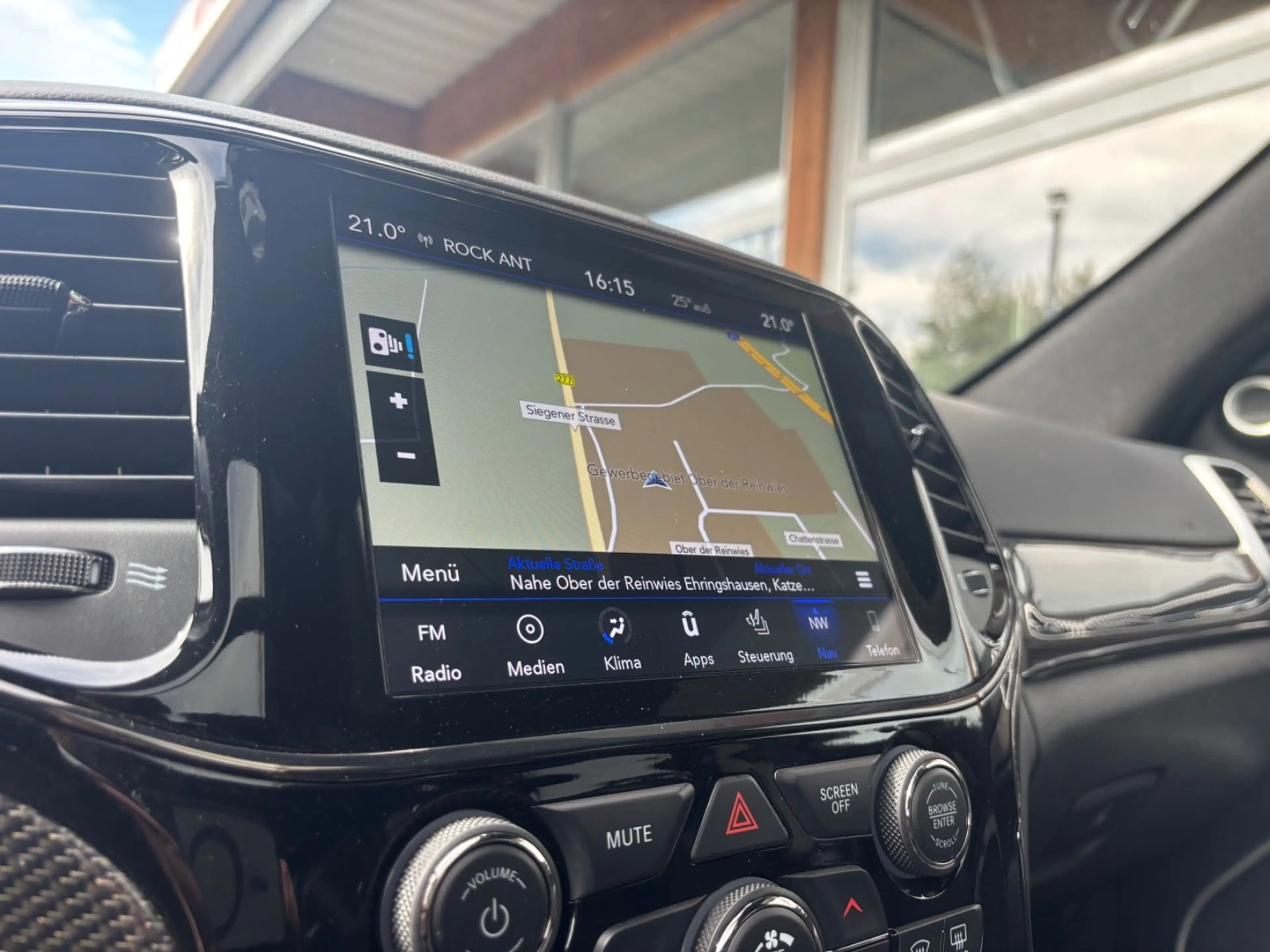Jeep Grand Cherokee Trackhawk Unfallfrei EU-Modell — photo 11