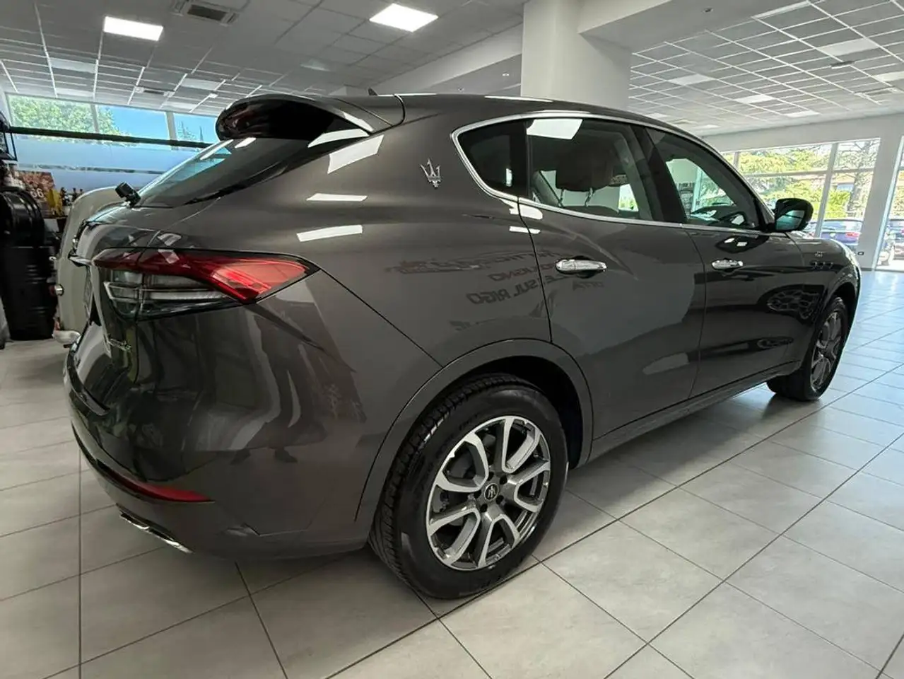 Maserati Levante 2021