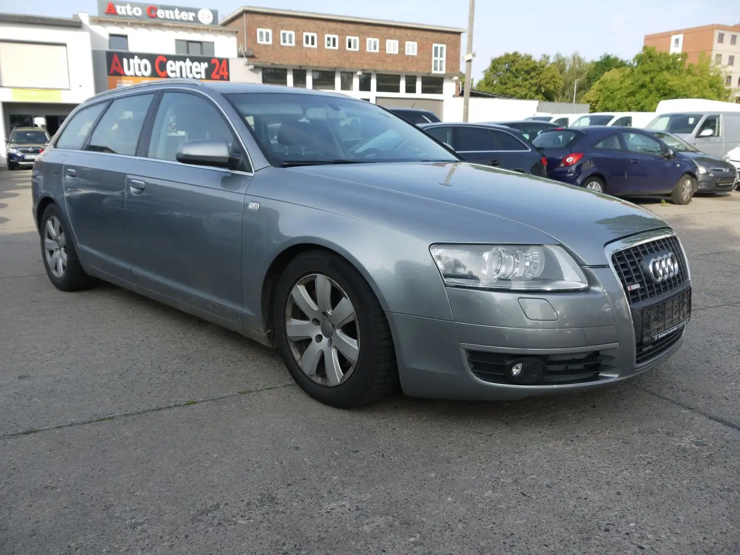 Audi A6 Avant 3.0 TDI quattro Grau - 1