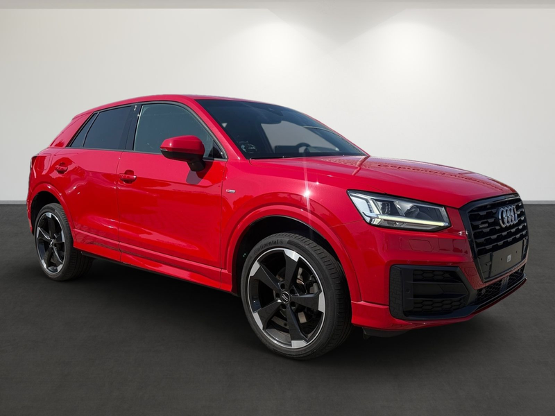 Audi Q2 2,0 TFSI quattro sport Tecnology Navi B&O — photo 3