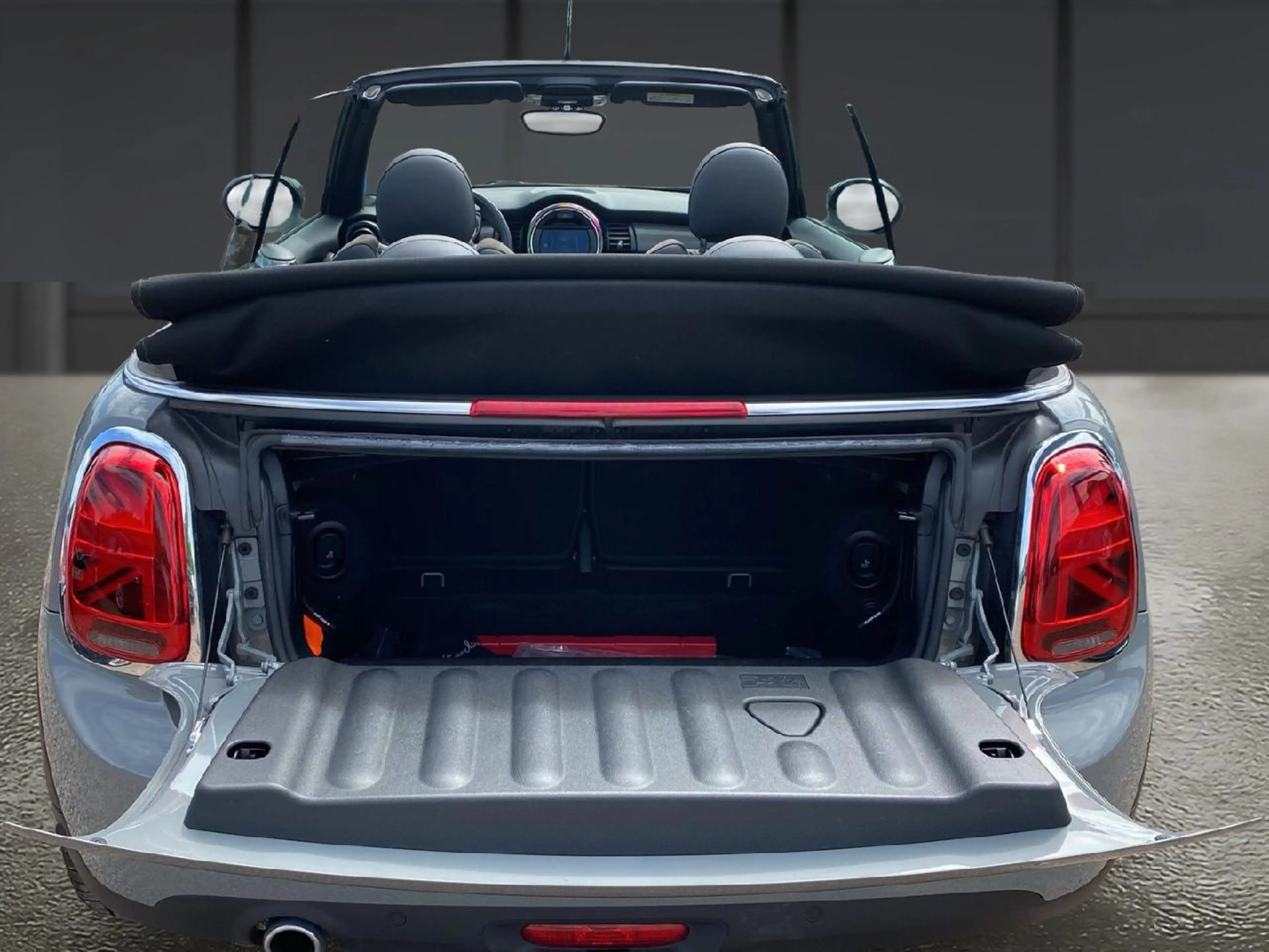 MINI Cooper Cabrio Cooper — photo 10