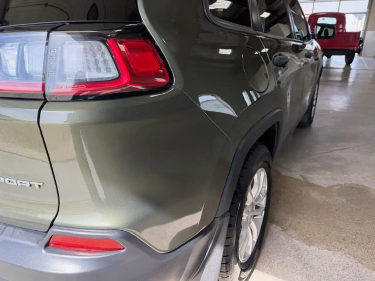 Jeep Cherokee снимка Jeep Cherokee
