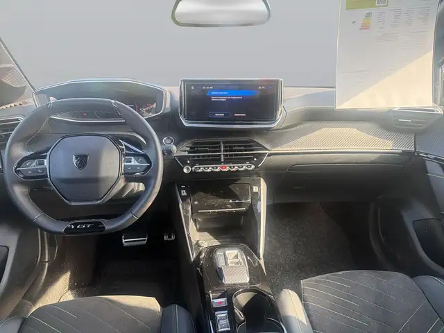 Peugeot 208 view 12