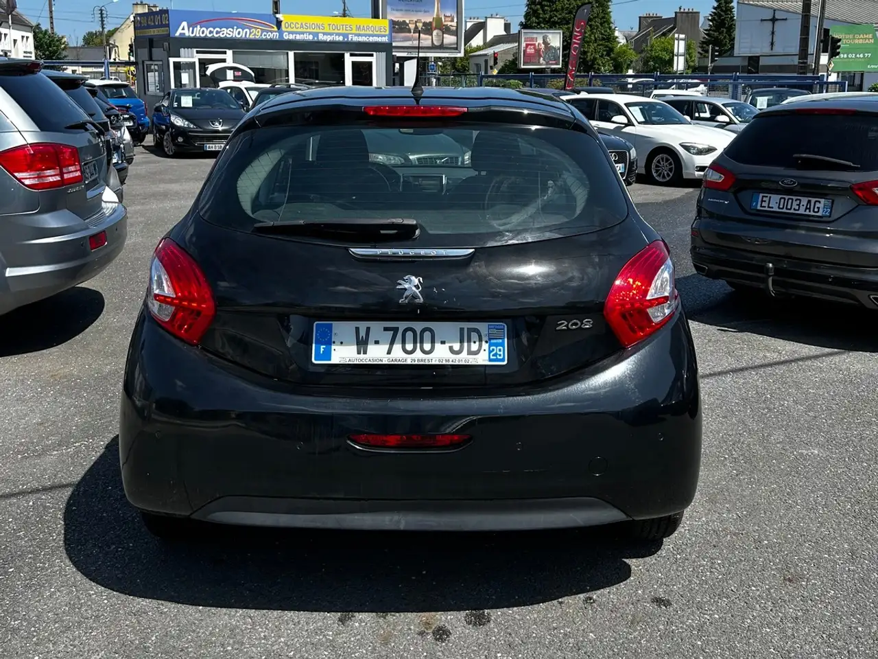 Peugeot 208 208 — photo 3