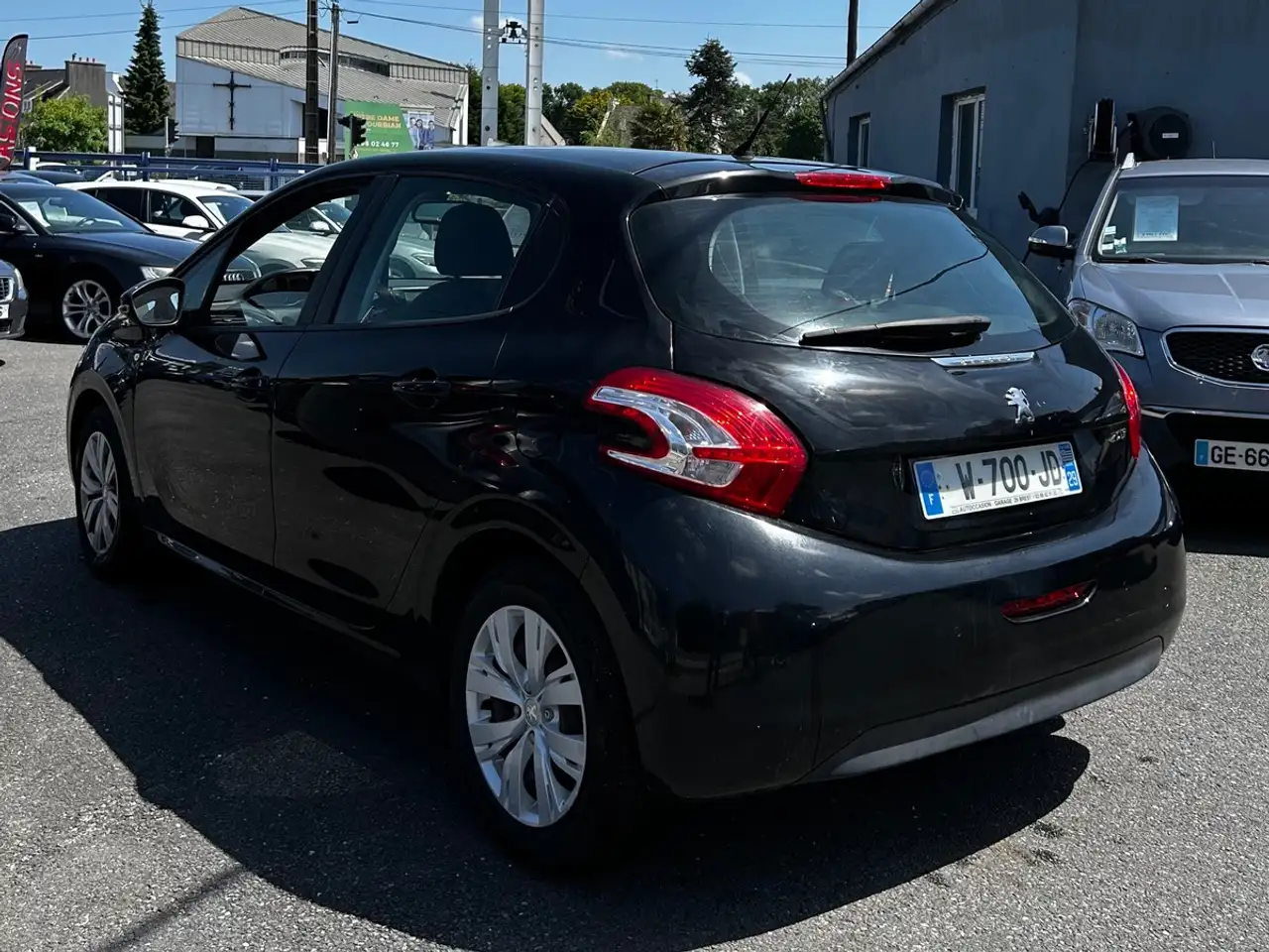 Peugeot 208 208 — photo 5