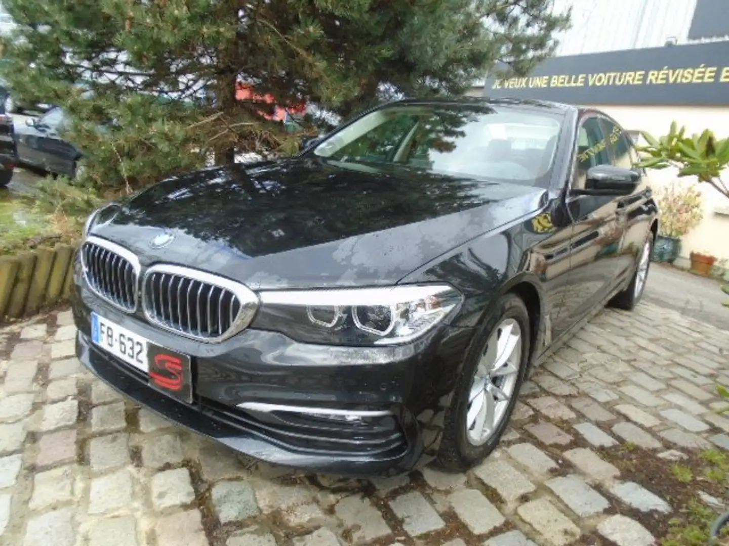 BMW 520 SERIE 5 G30 (10/2016)  184 ch BVA8 Business Design Noir - 1