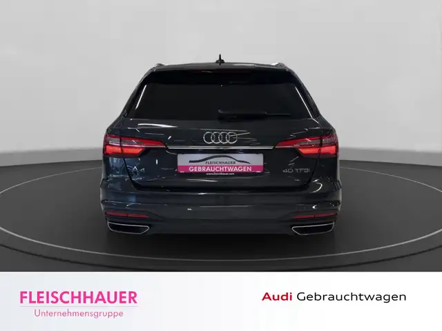 Audi A4 view 6