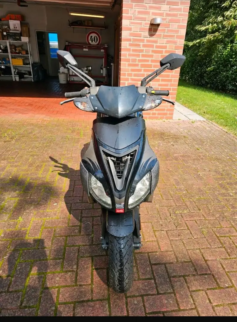 Aprilia RS 50 Factory - 1