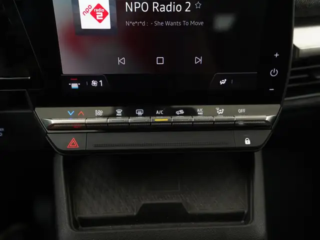 Renault Megane E-Tech view 12
