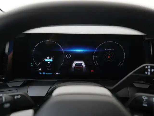 Renault Megane E-Tech view 10