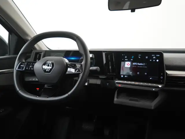 Renault Megane E-Tech view 7
