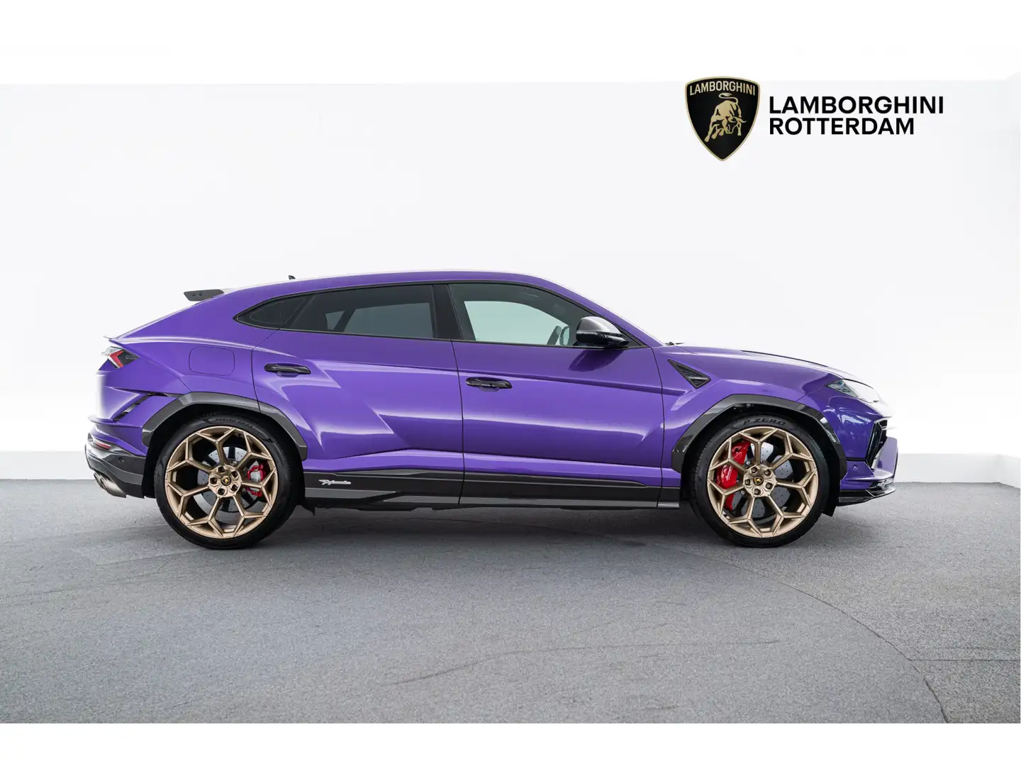 Lamborghini Urus Performante | MY23 | Carbon Roof Noir - 2