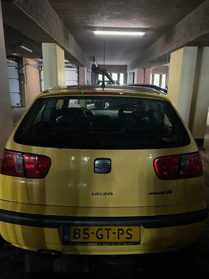 SEAT Ibiza Ibiza 1.8-20V T.Cupra R Geel - 2