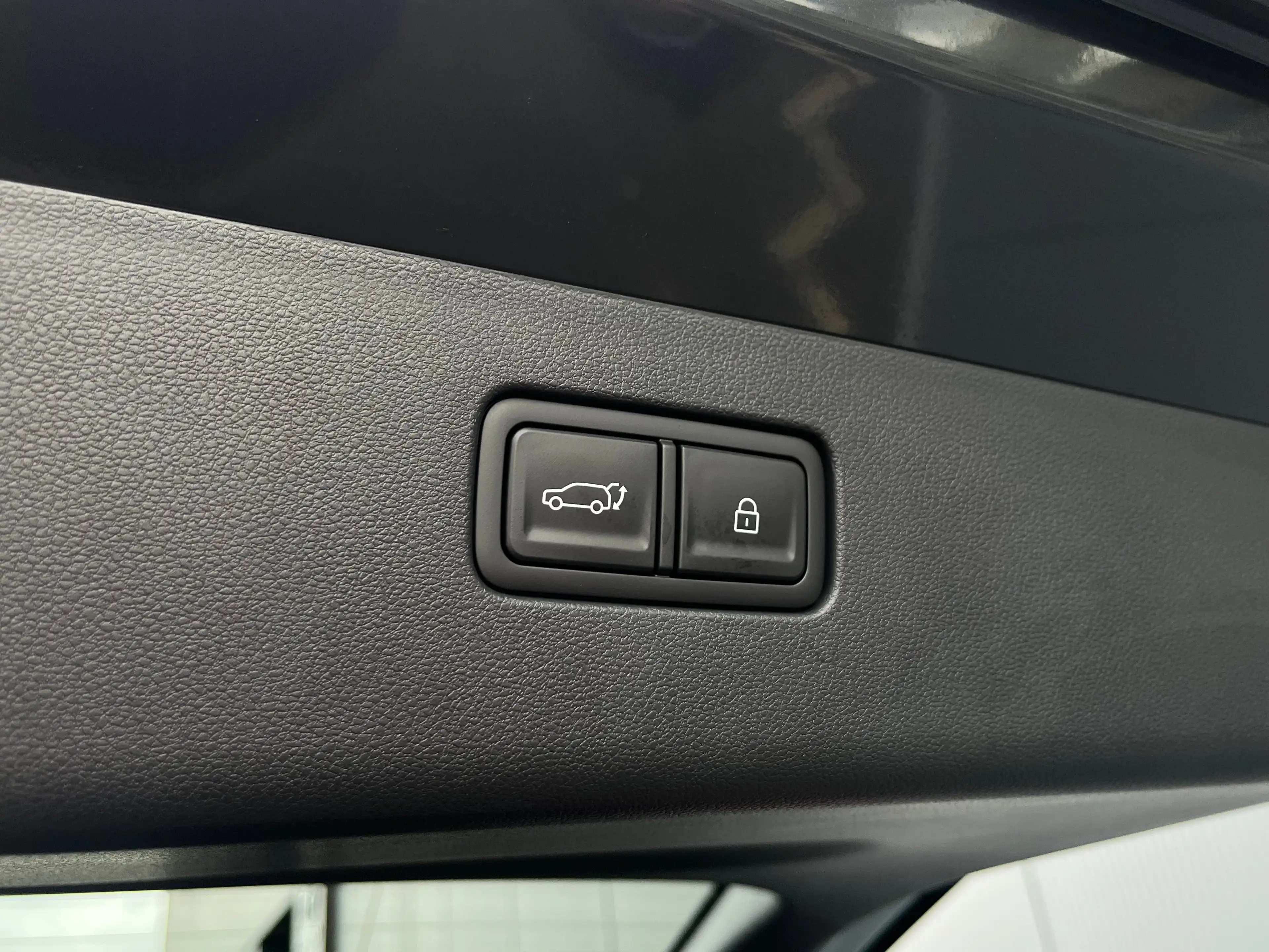 Hyundai IONIQ 9 Lounge AWD+ 7p. 110.3 kWh 429pk | Unieke Two Tone — photo 36
