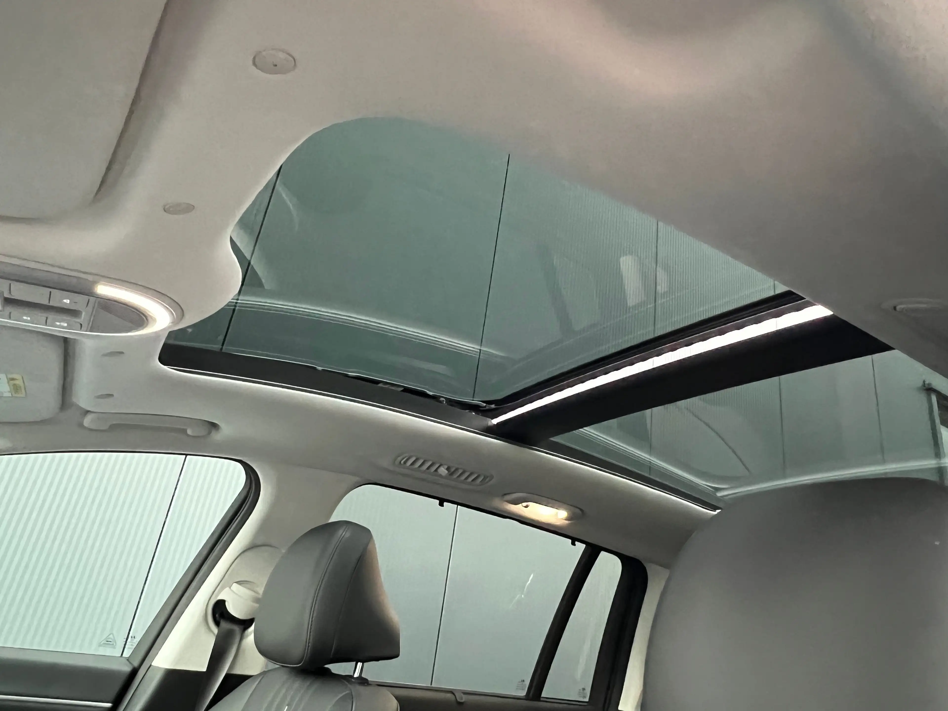 Hyundai IONIQ 9 Lounge AWD+ 7p. 110.3 kWh 429pk | Unieke Two Tone — photo 29