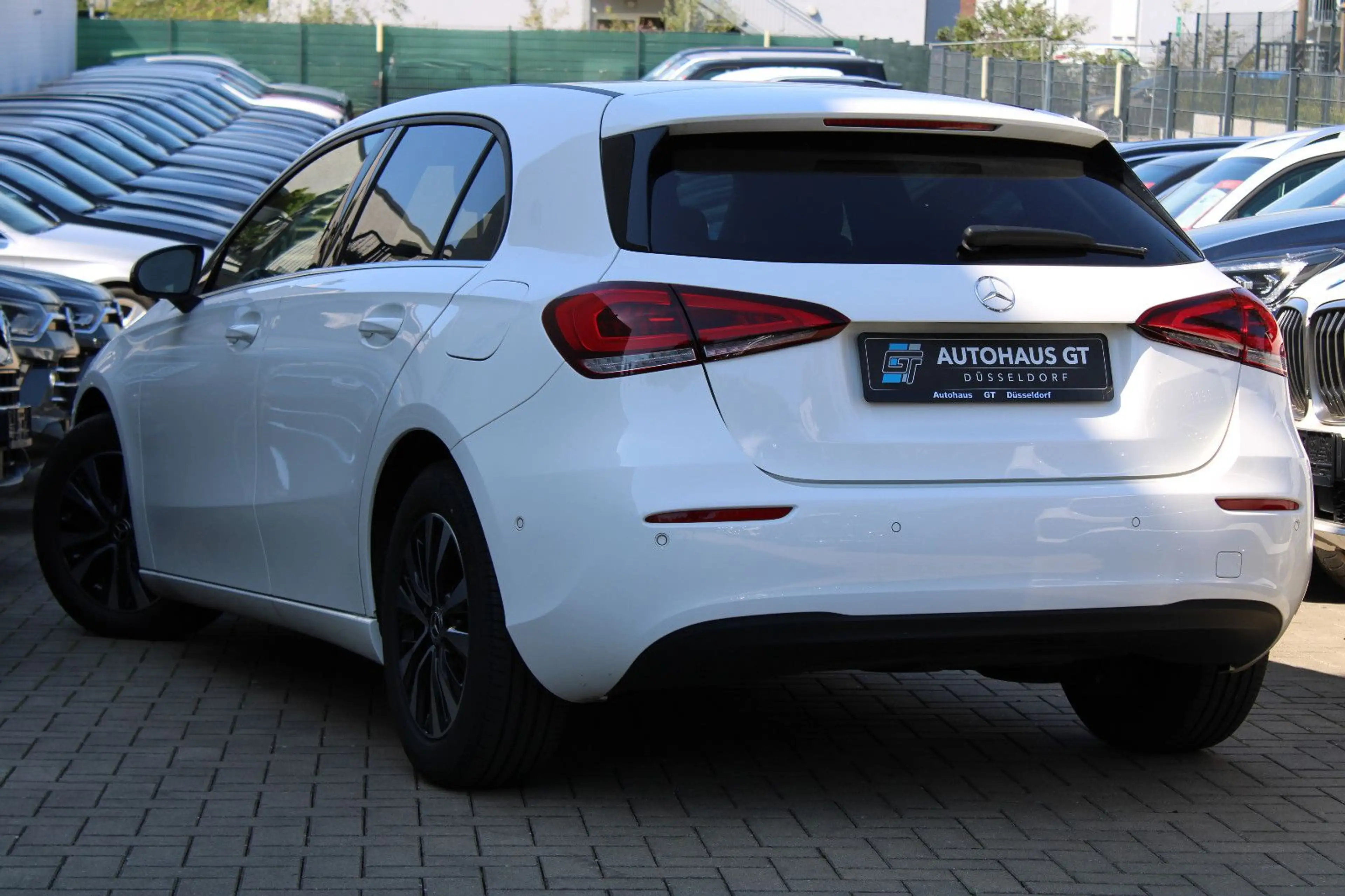 Mercedes-Benz A 180 d/DCT/Navi/Klima/Sitzhzg/Tempomat/Spur/AHK — photo 2