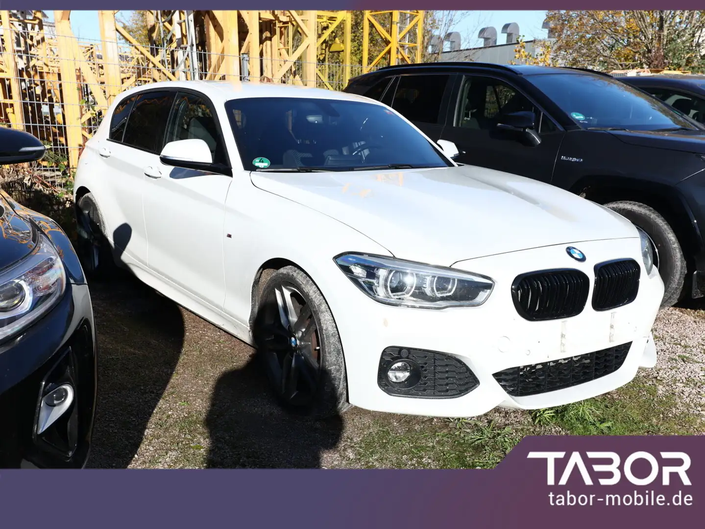 BMW 120 120i M Sport LED Nav Temp PrivG PDC 18Z Klimaaut Weiß - 2