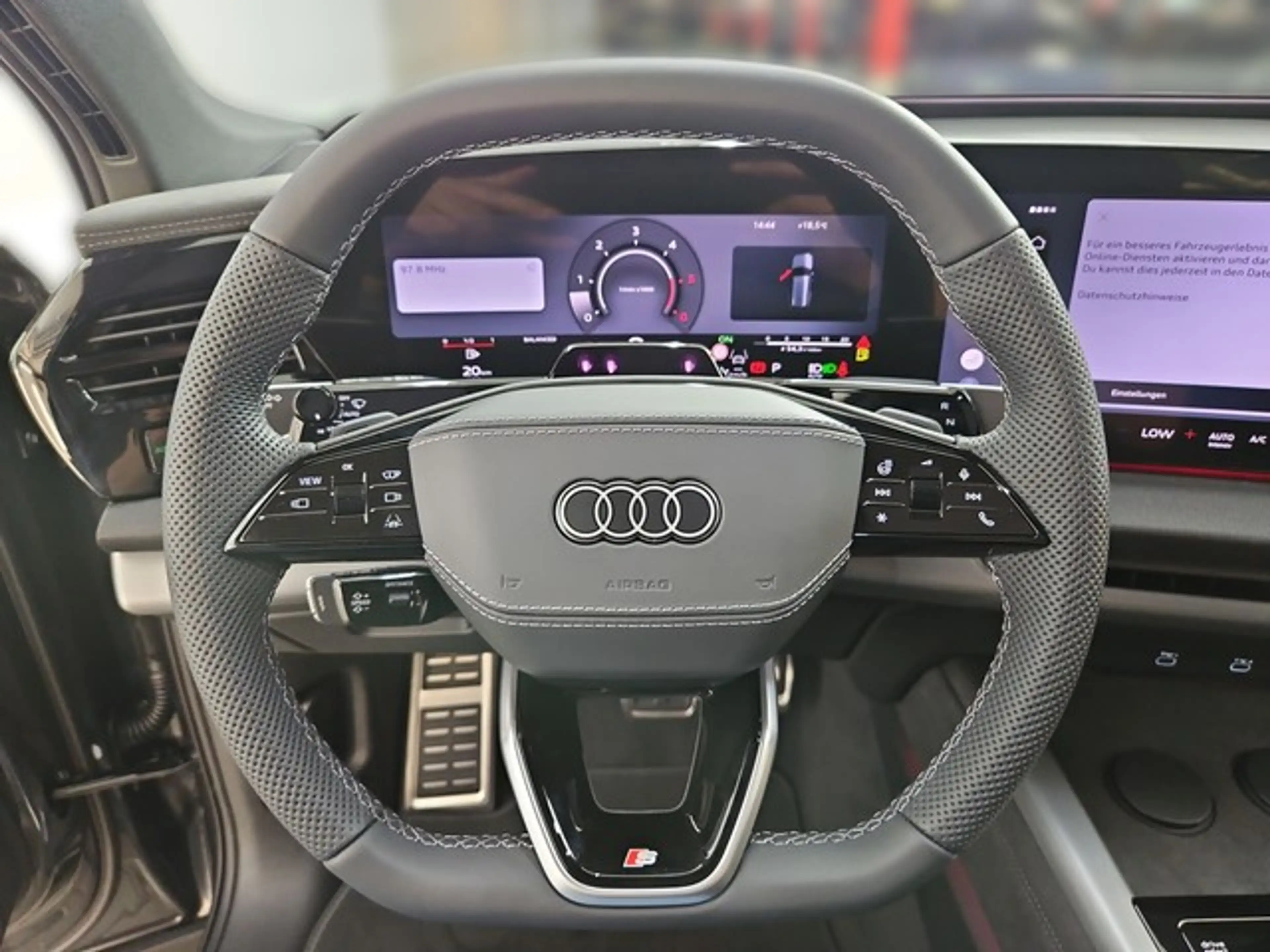 Audi Q7 S Line HUD 7 Sitzer Tech Plus Matrix AHK+++++ — photo 8