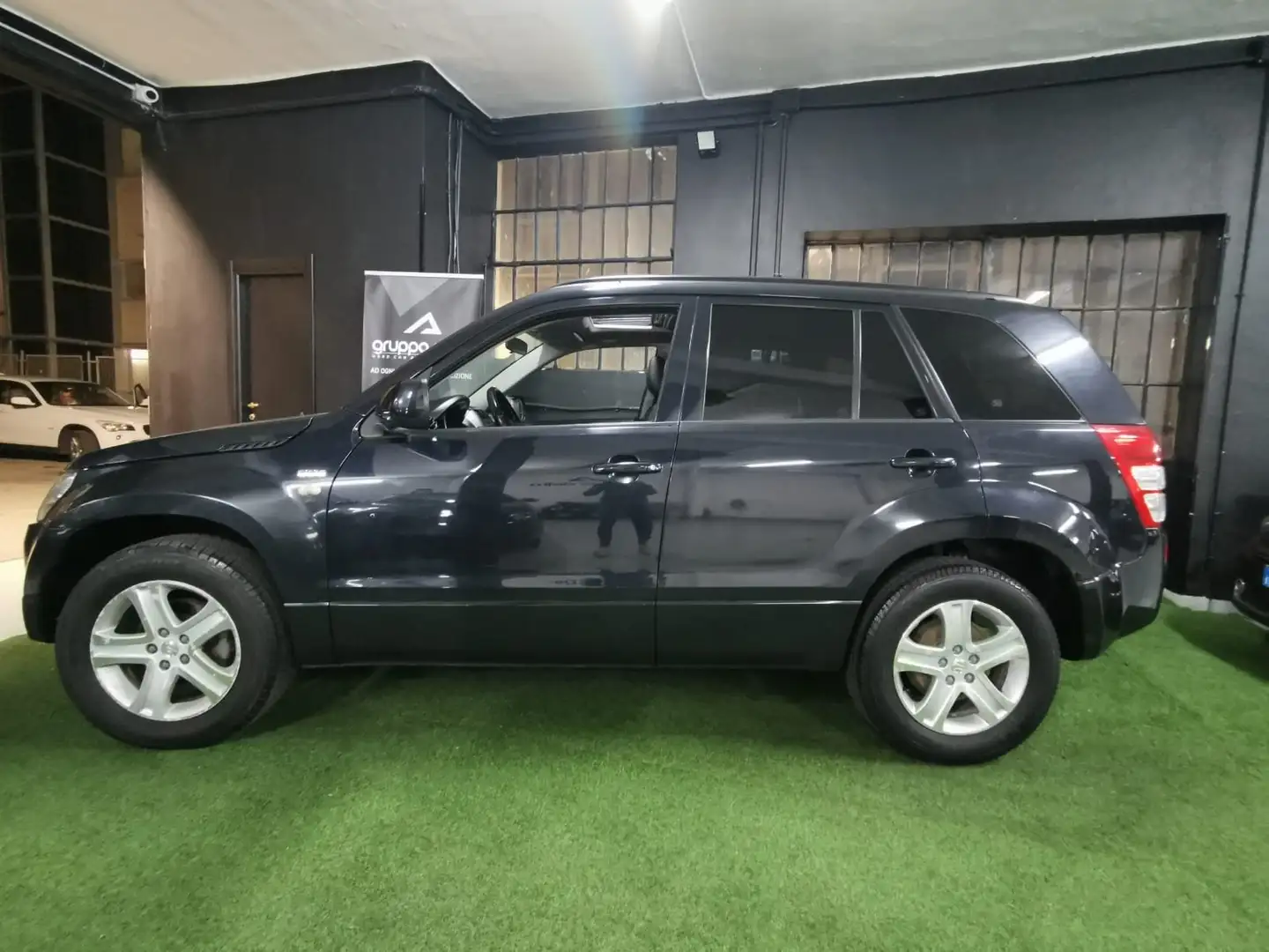 Suzuki Grand Vitara Grand Vitara 5p 1.9ddis Executive PELLE/TETTO/XENO Noir - 2