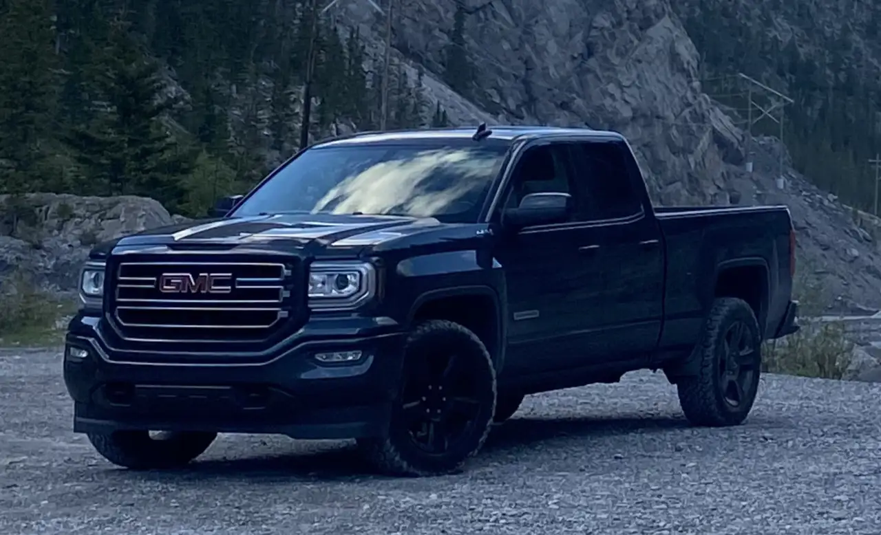 GMC Sierra 1500 снимка GMC Sierra 1500
