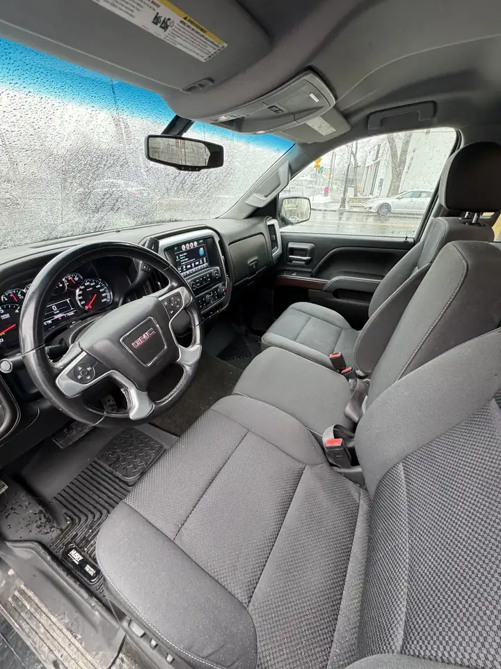 GMC Sierra 1500 снимка GMC Sierra 1500