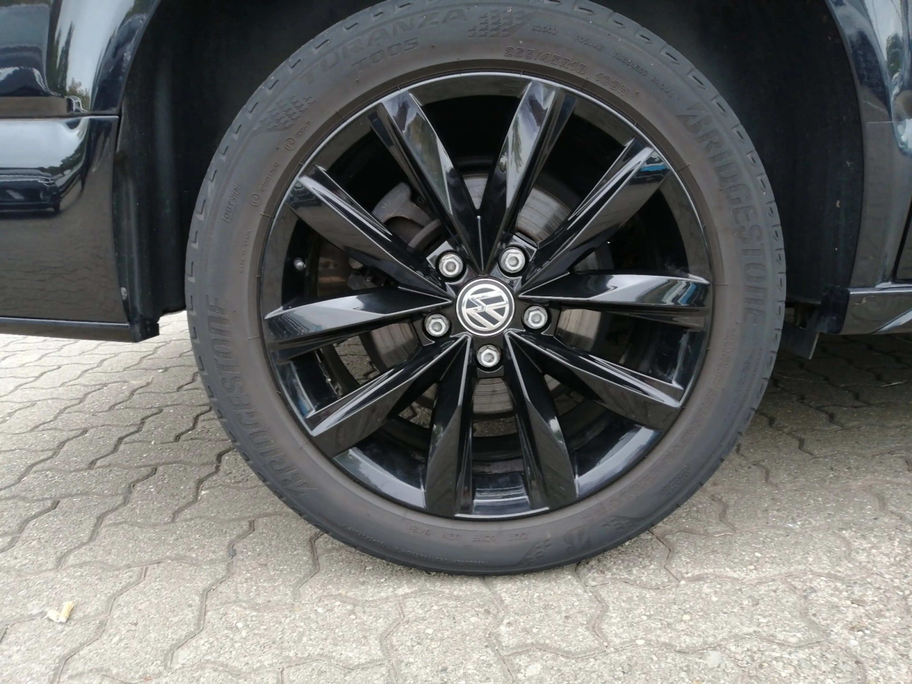 Volkswagen T6.1 Multivan Highline Exclusive FWD Kam.,PDC,LM — photo 9