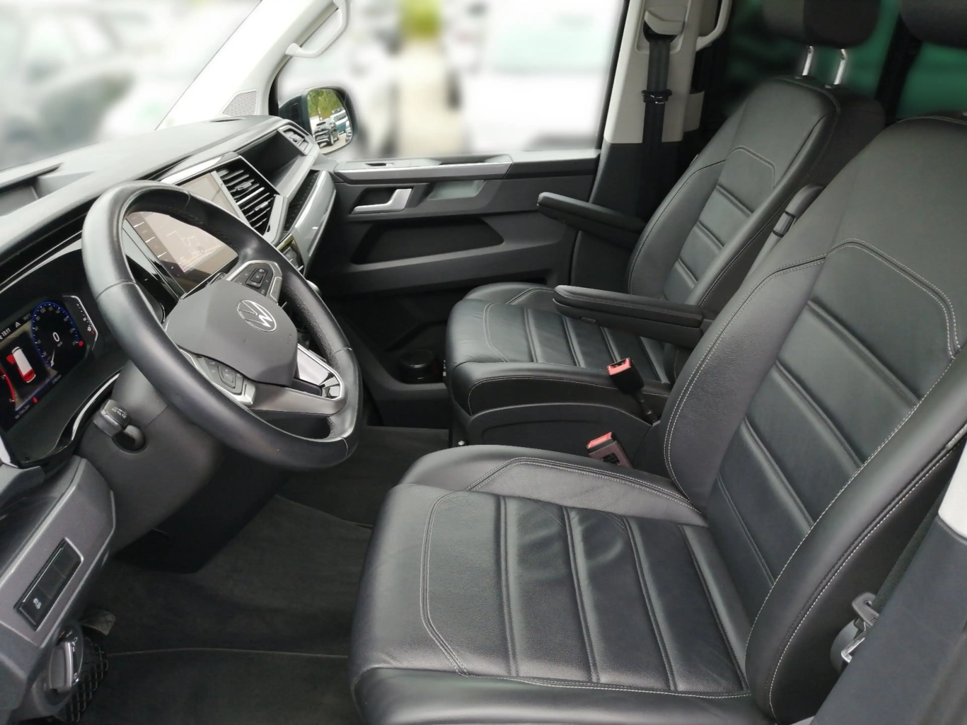 Volkswagen T6.1 Multivan Highline Exclusive FWD Kam.,PDC,LM — photo 8