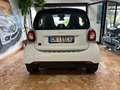 smart forTwo EQ Youngster Blanc - thumbnail 3