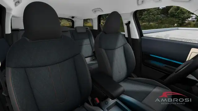Mini Countryman view 8