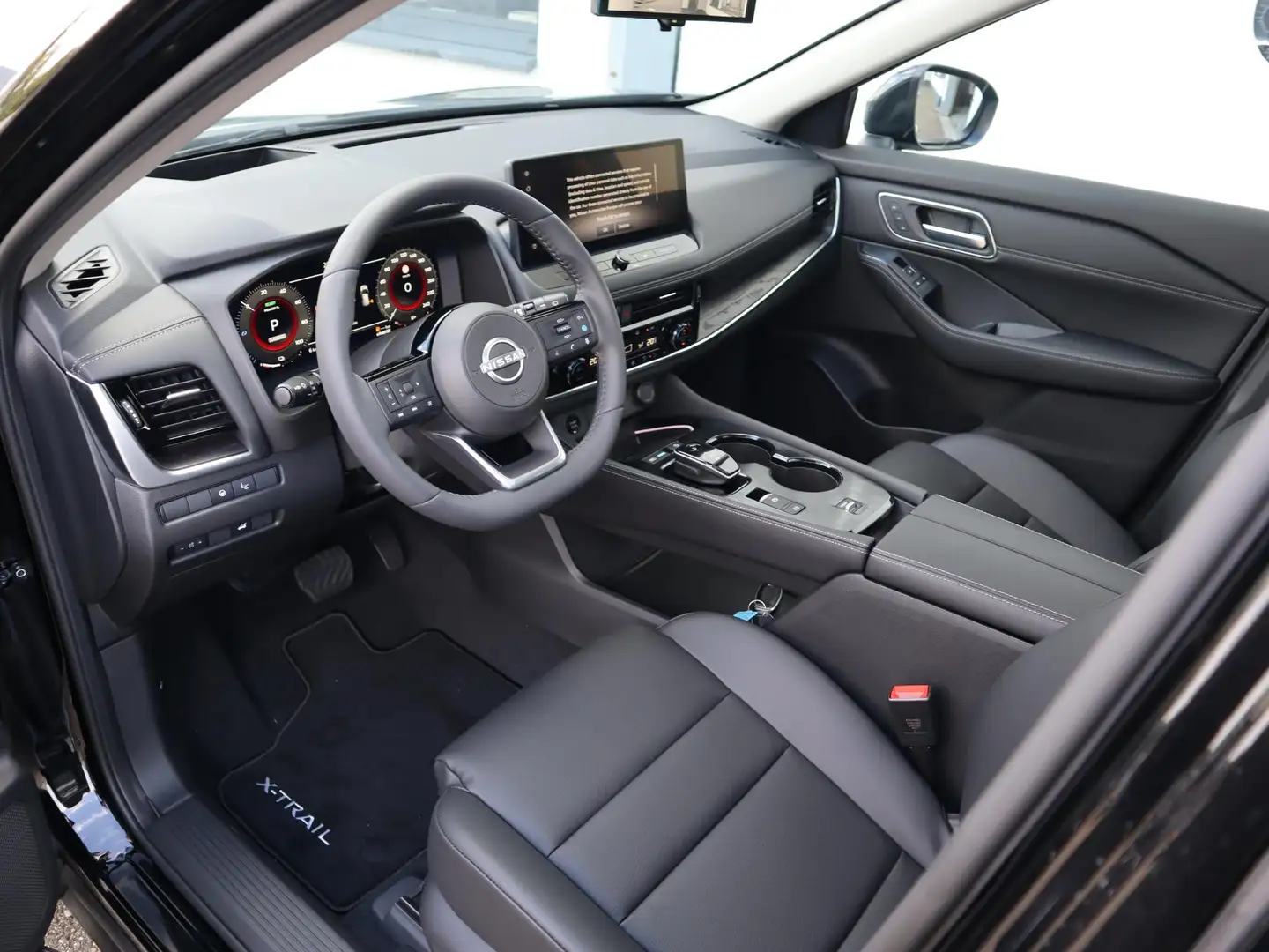 Nissan X-Trail 1.5 e-Power Tekna | Sun Pack | €3500,- Voorraad ko Wit - 2