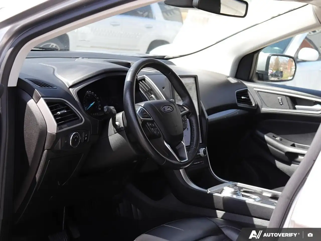 Ford Edge снимка Ford Edge