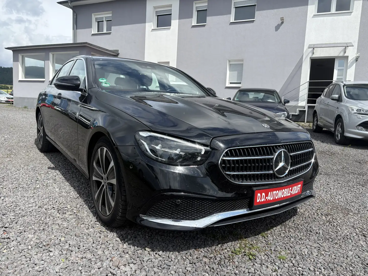 Mercedes-Benz E 220 E 220 d-LIM.AVANTGARDE-NAVI-KAMERA Nero - 1