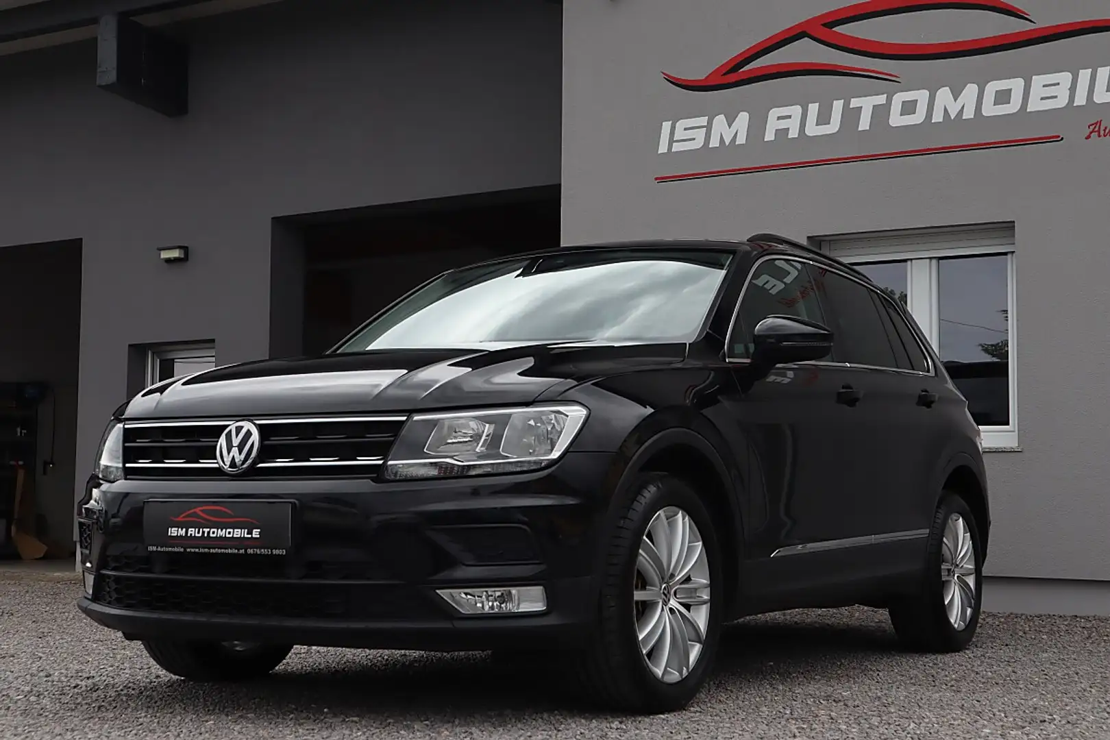 Volkswagen Tiguan 2,0 TDI SCR Comfortline Schwarz - 2