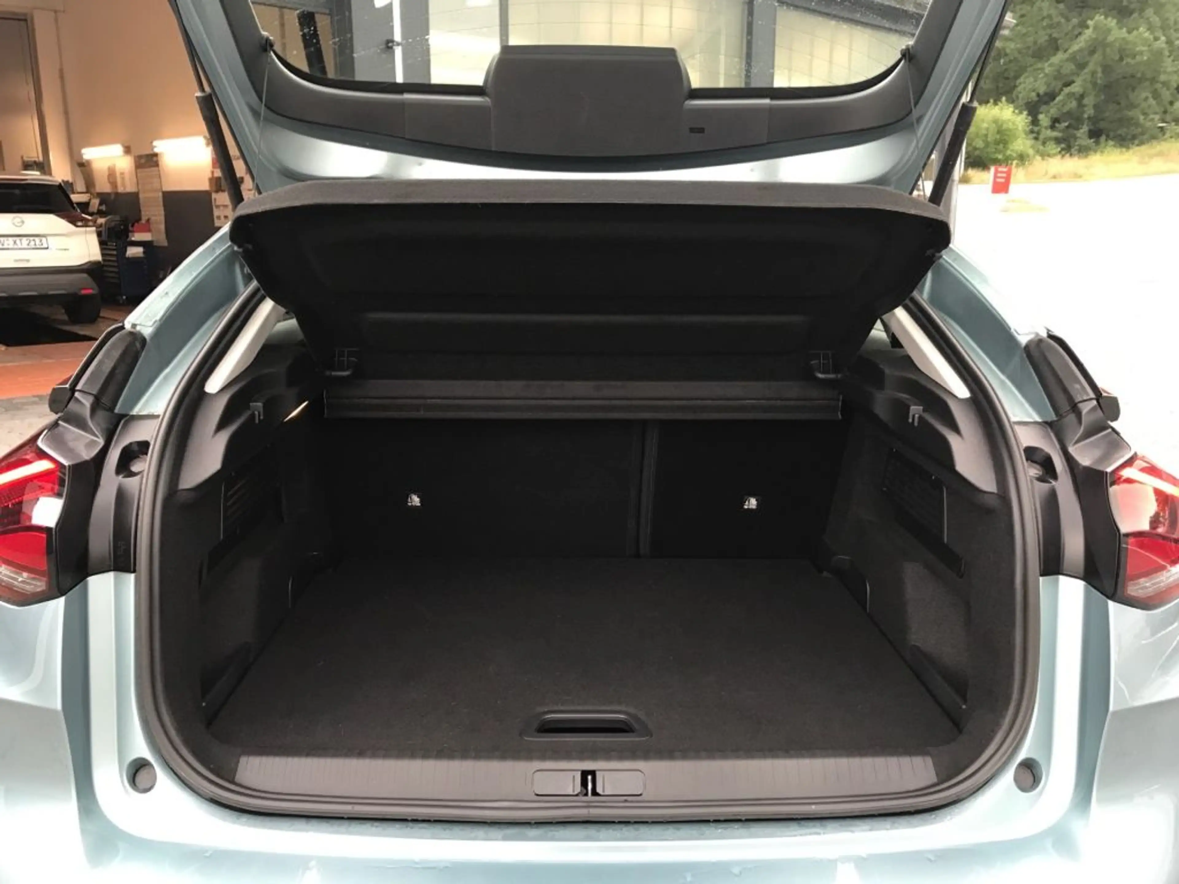 Citroen C4 PureTech 130 Stop&Start FEEL PACK — photo 12