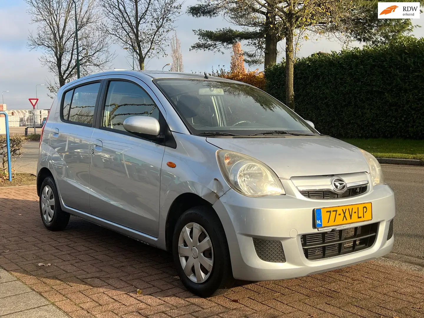 Daihatsu Cuore Daihatsu 1.0 Premium|5 DEURS| AIRCO Grau - 1