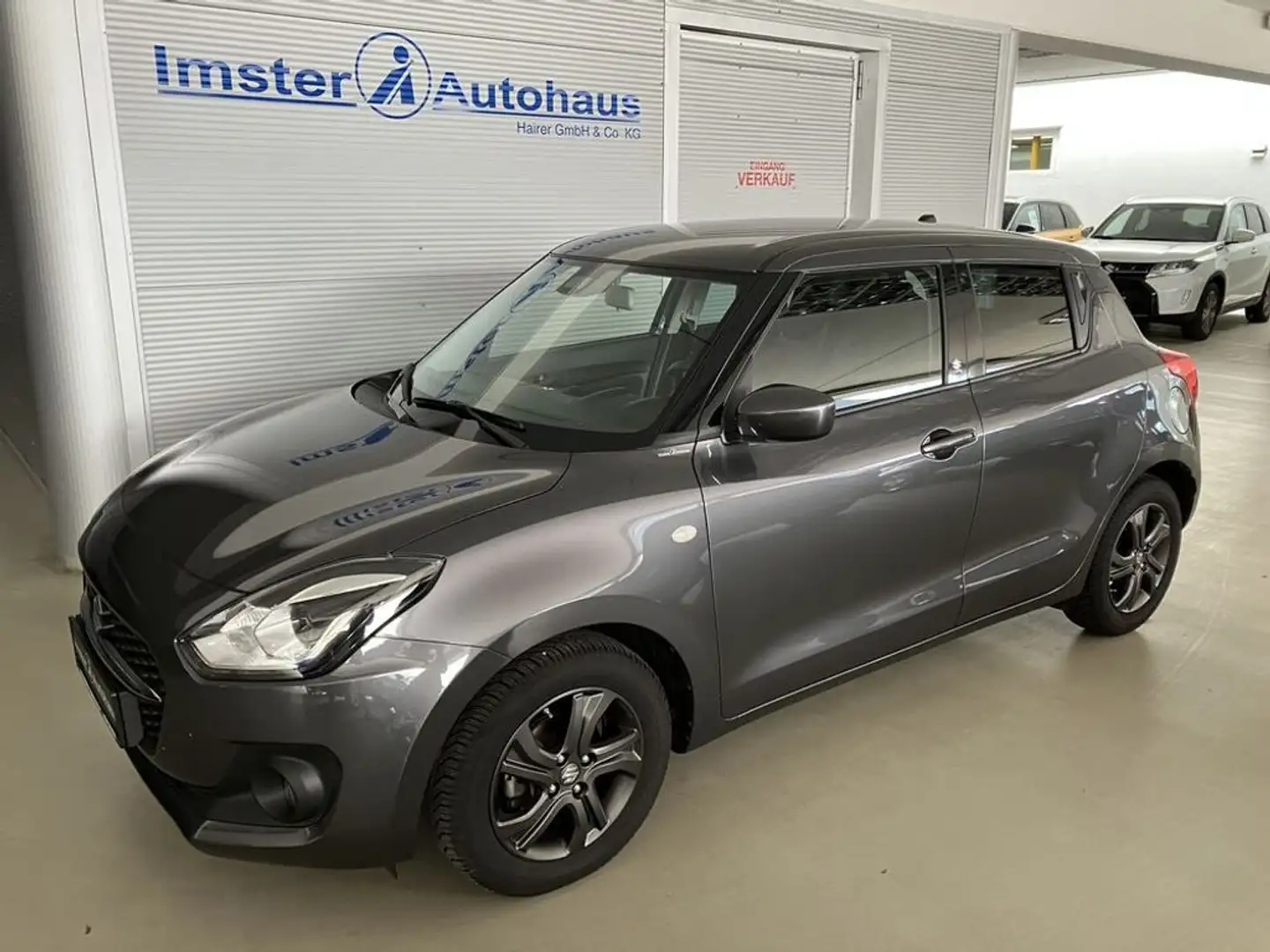 Suzuki Swift 1,2 Hybrid DualJet Shine CVT 8fach Grau - 2