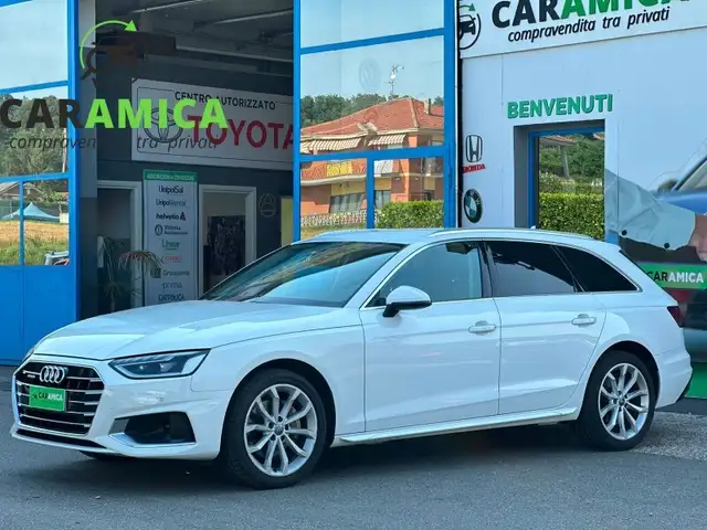 Audi A4 A4 Avant 40 TDI quattro S tronic Business Advanced